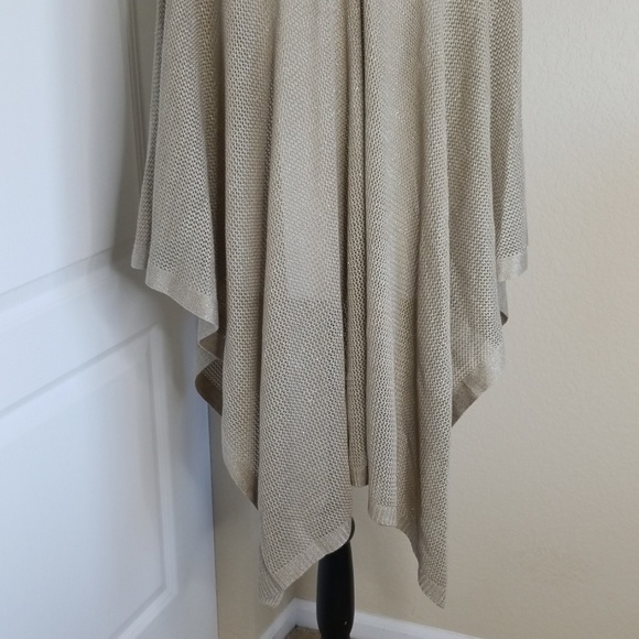 Calvin Klein cape - Picture 5 of 7